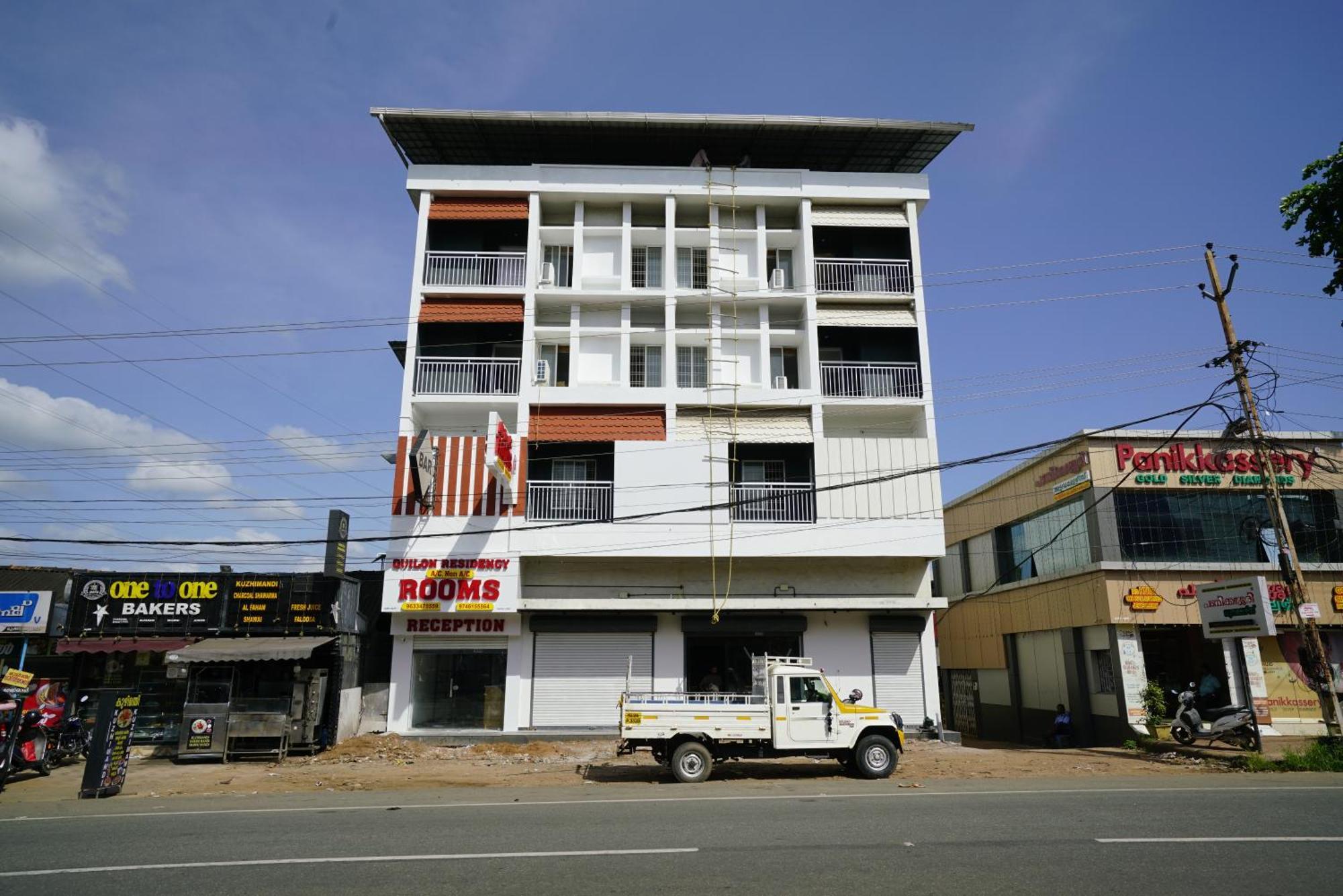 Quilon Residency Kundara Hotel Perumanseri Exterior foto