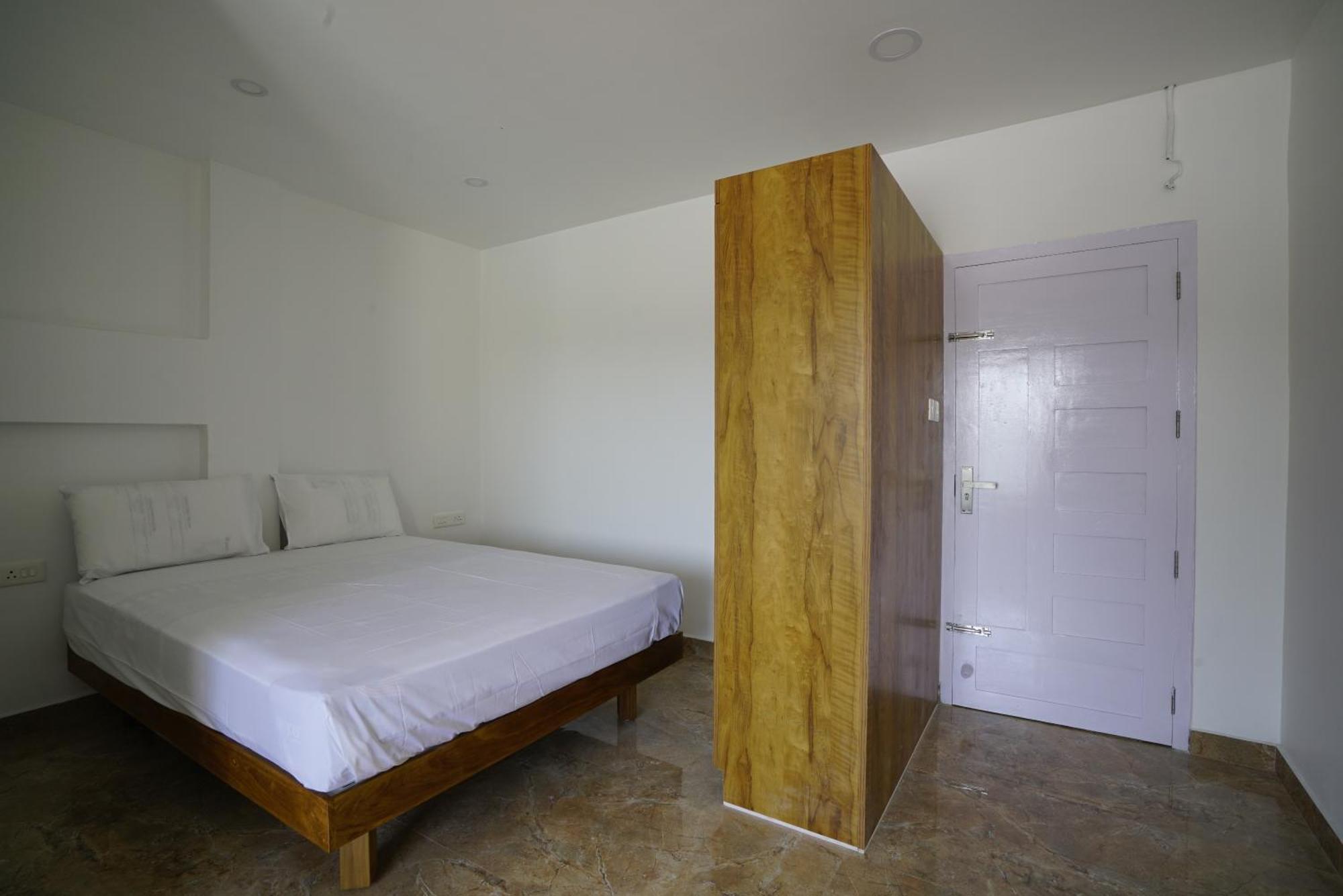 Quilon Residency Kundara Hotel Perumanseri Exterior foto